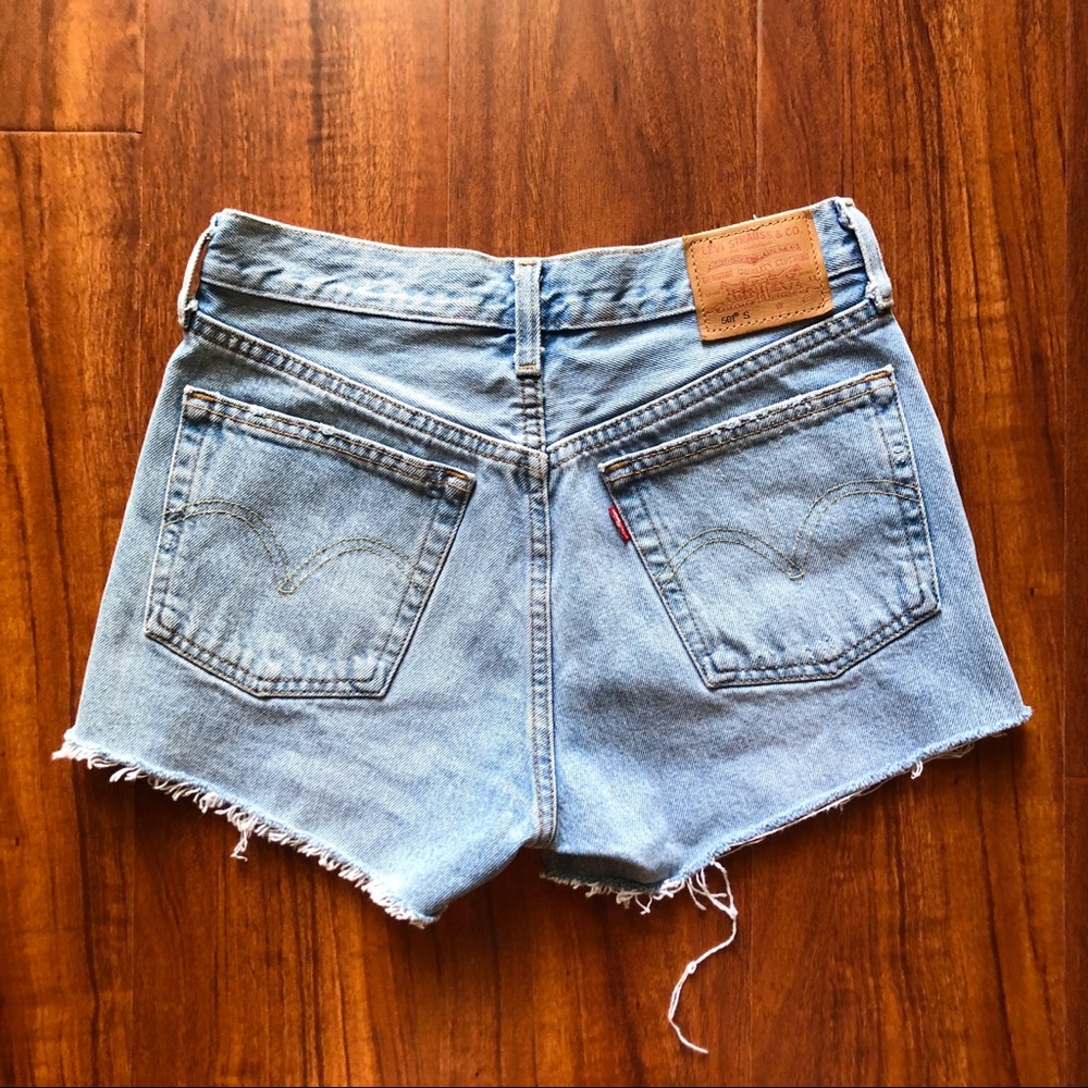 Levi’s 501 high waisted denim shorts